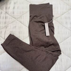 BuffBunny Brown Leggings